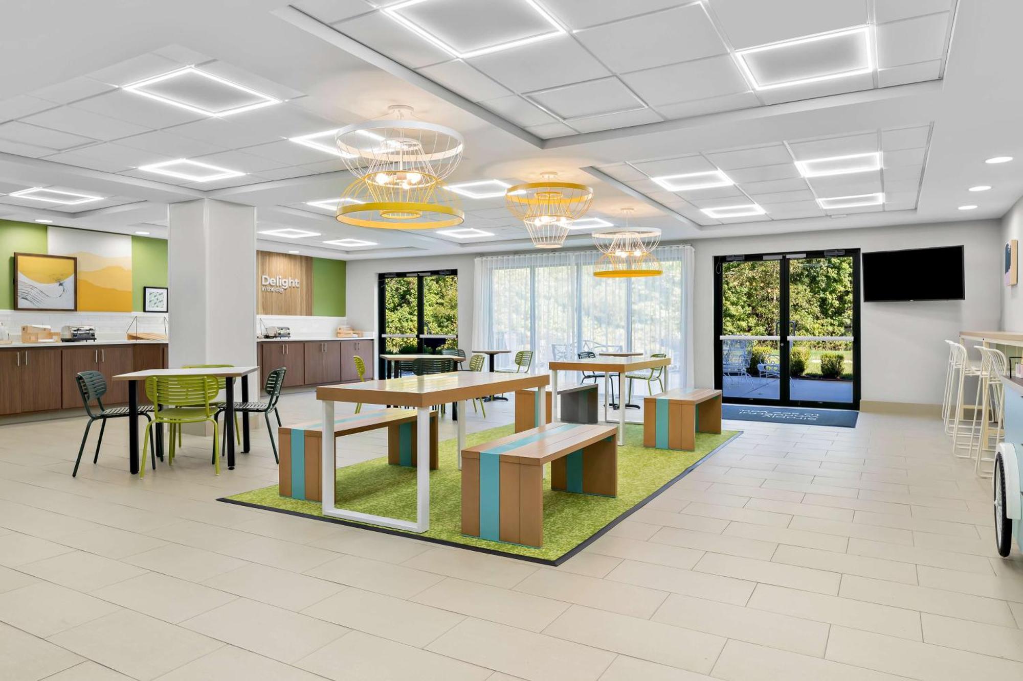 Spark By Hilton Tupelo Exterior foto