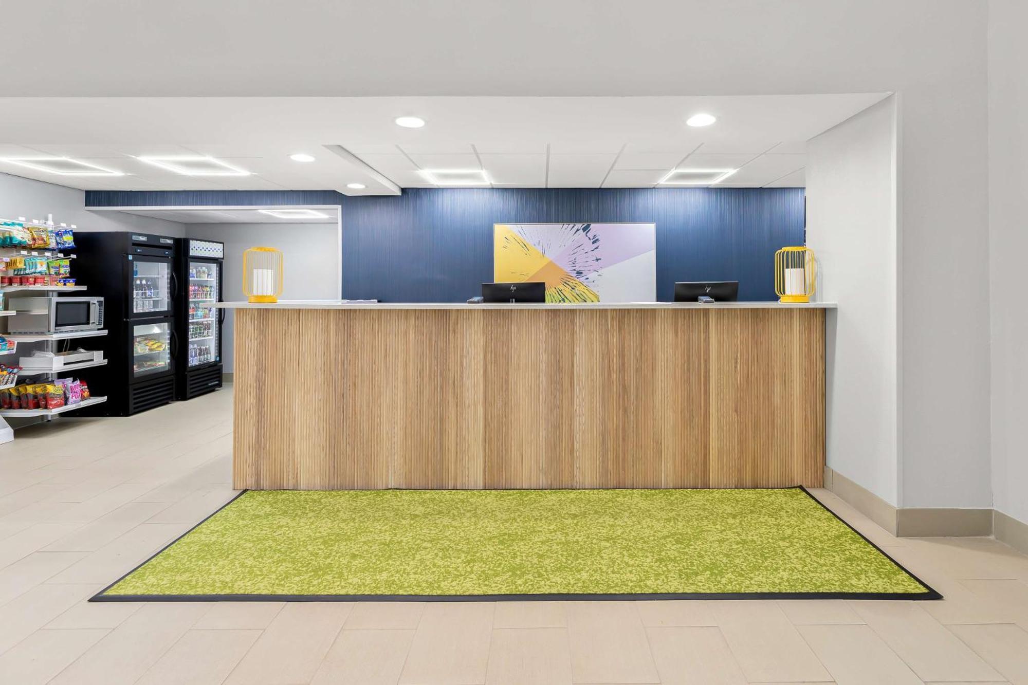 Spark By Hilton Tupelo Exterior foto